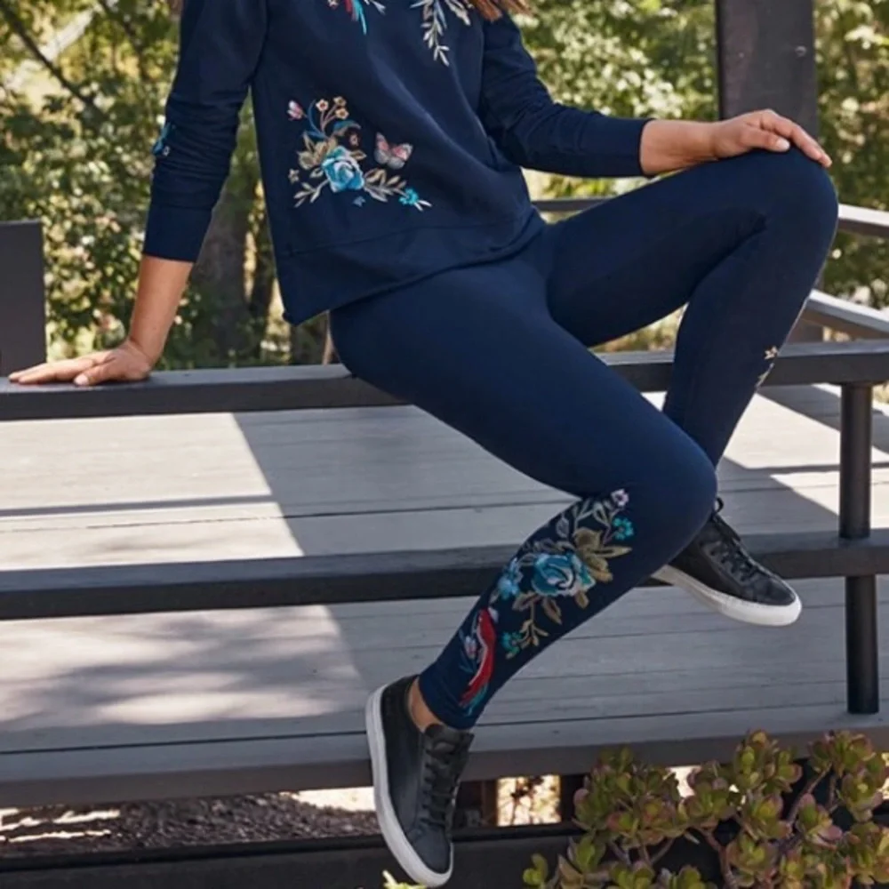 JWLA Johnny Was Gen Leggings NWT Size Large - Picture 2 of 6